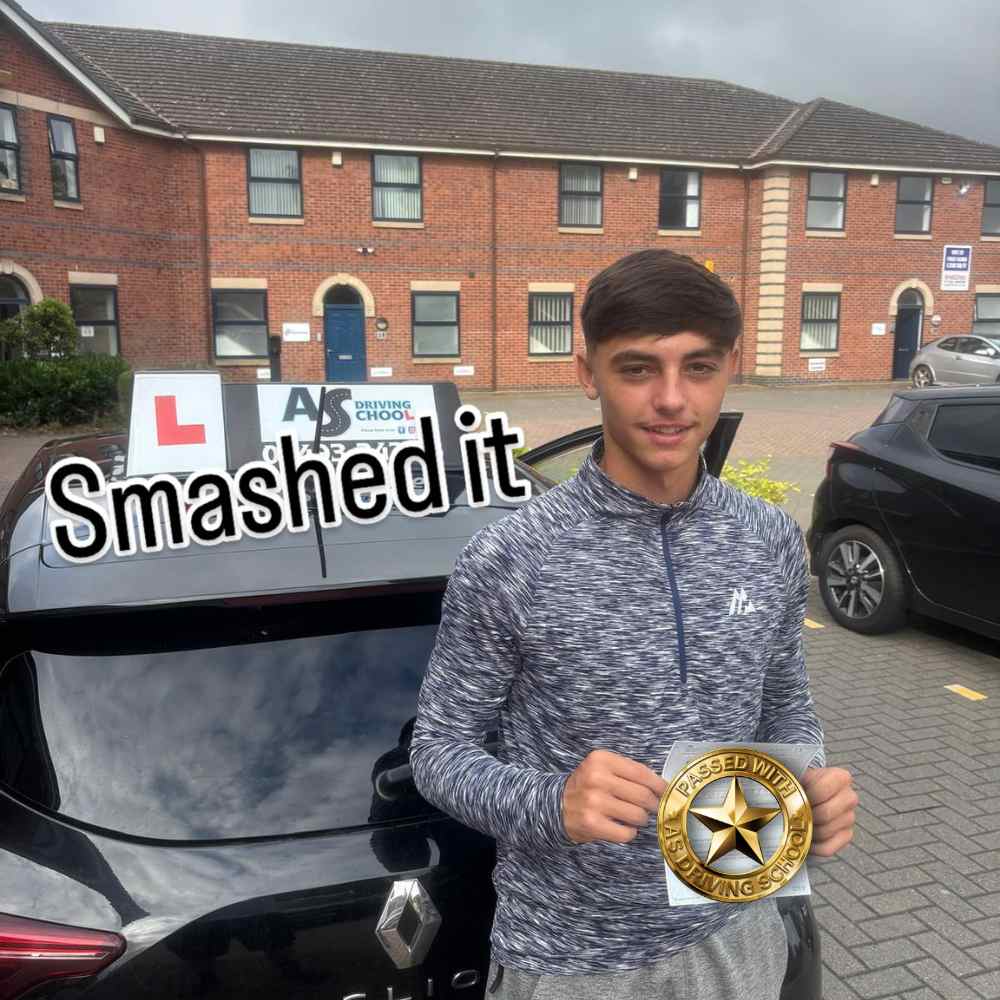 Passed with Us—Driving Lessons Frodsham: driving tutors, qualified instructors, flexible bookings, and lessons for beginners. Book now for success.