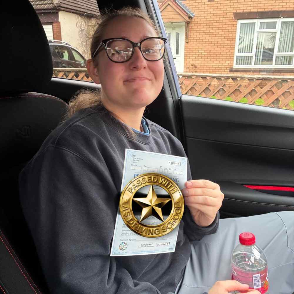 Passed with Us: Driving Lessons Frodsham, fully trained tutors, flexible bookings, and package deals for beginners. Book now to pass your test.
